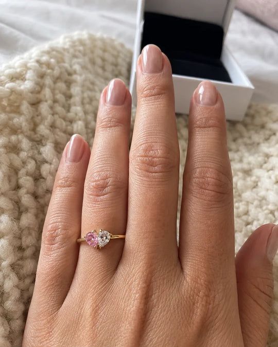 Customer wearing the Cordelia Ring