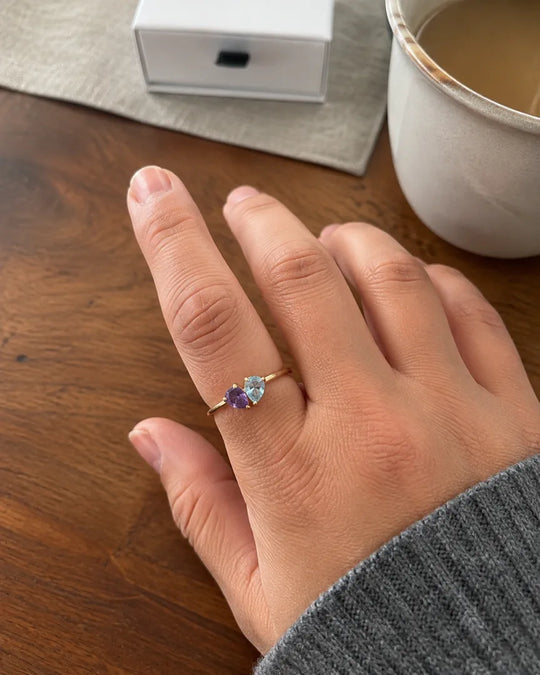 Customer wearing the Cordelia Ring