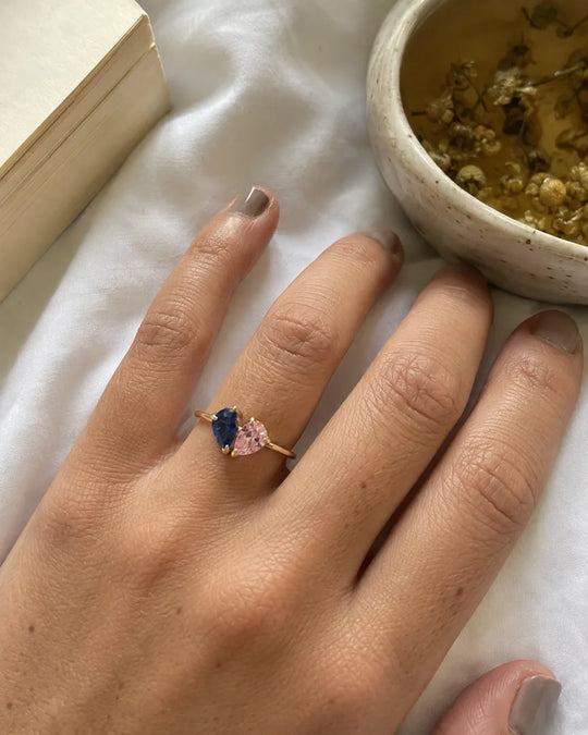 Customer wearing the Cordelia Ring